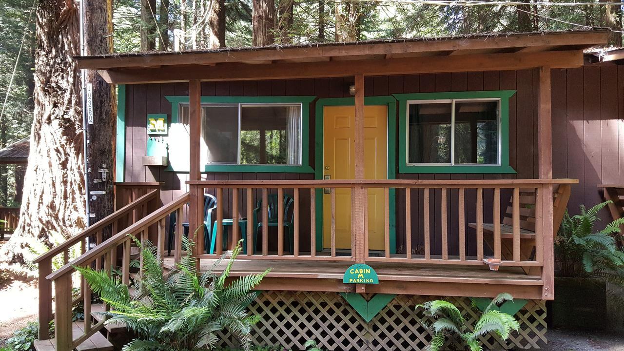 Emerald Forest Cabins Trinidad Esterno foto
